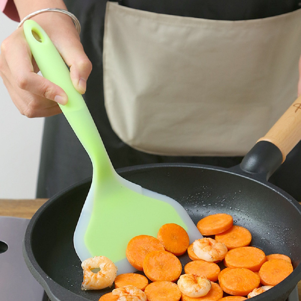 Kitchen Utensil Turners Spatula Heat Resistant Integrate Handle Silicone Spoon